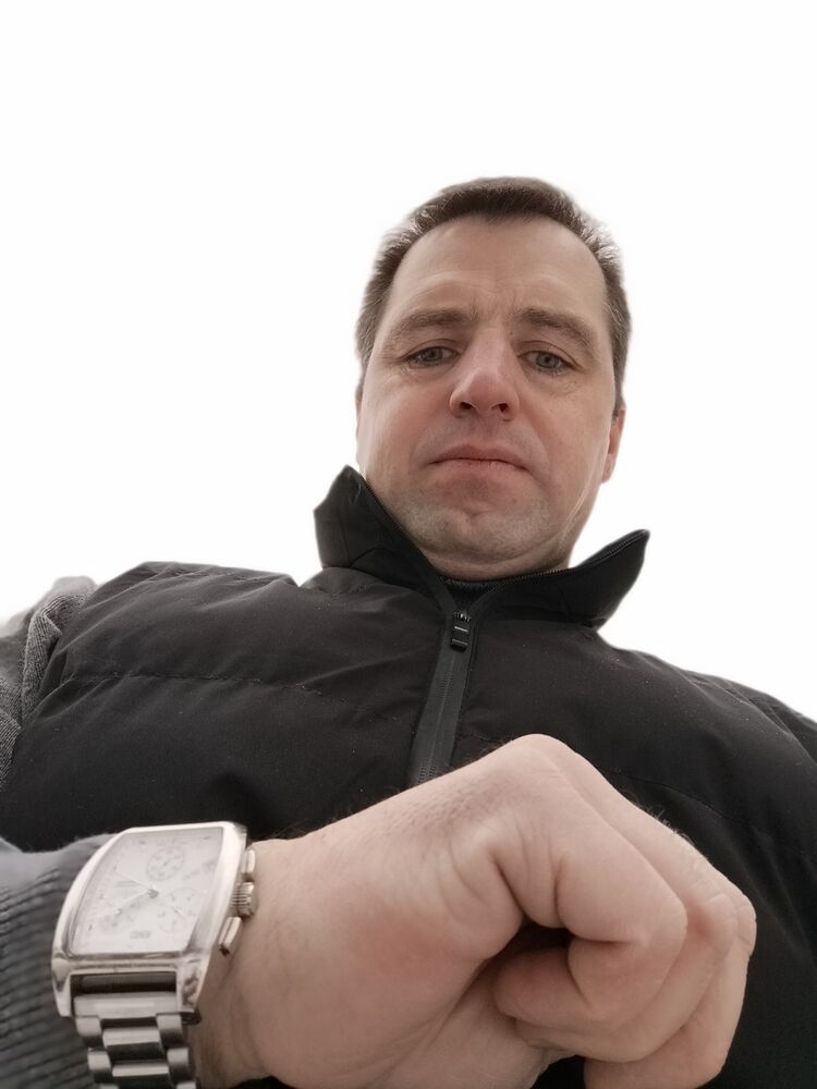  ,   Dima, 44 ,   ,   , c , 
