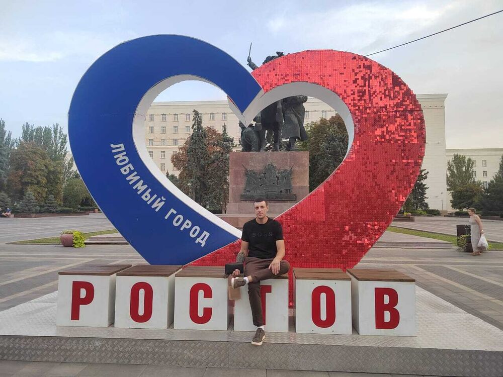  46011661  , 36 ,    --