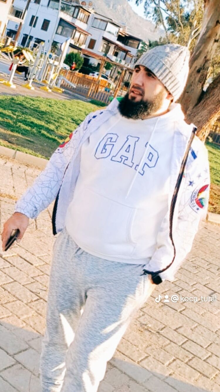 ���� 40395641 ������� Turan, 33 ����, ���� ���������� � ����