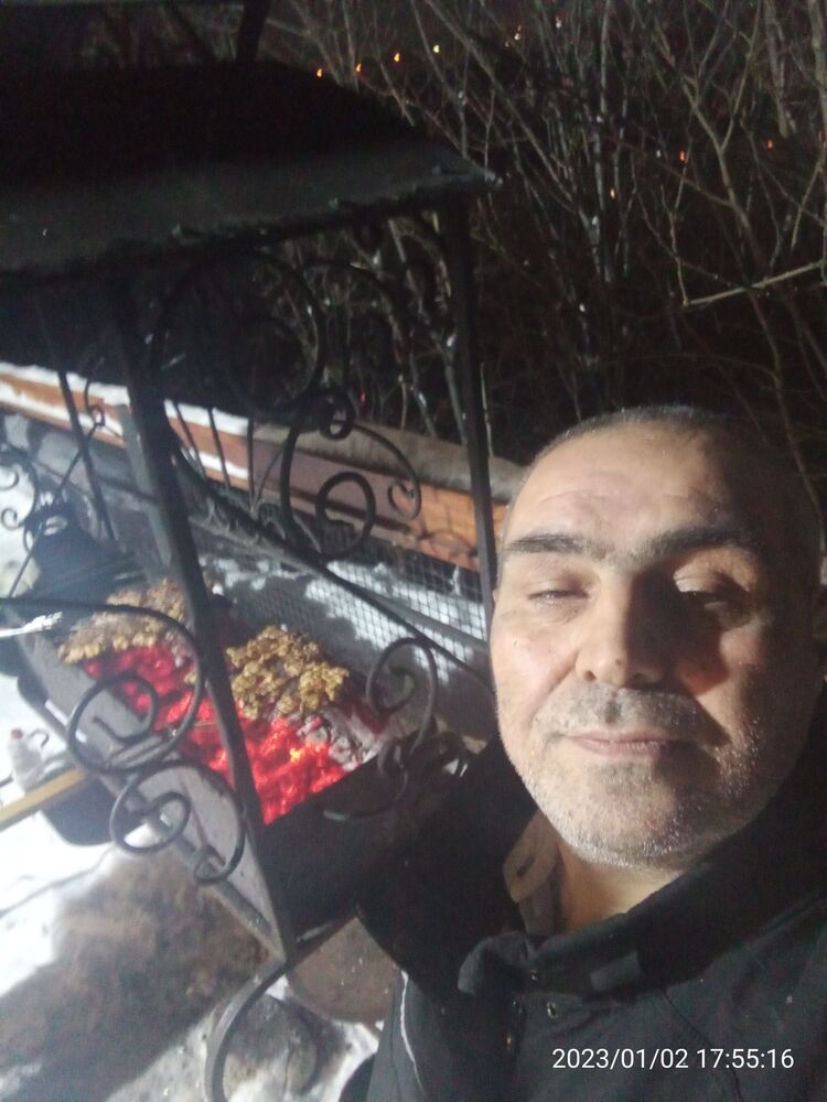  31986591  , 52 ,    