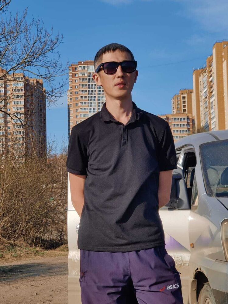  26885941  Faruh, 35 ,    