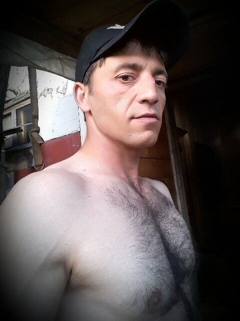 -,   , 44 ,  