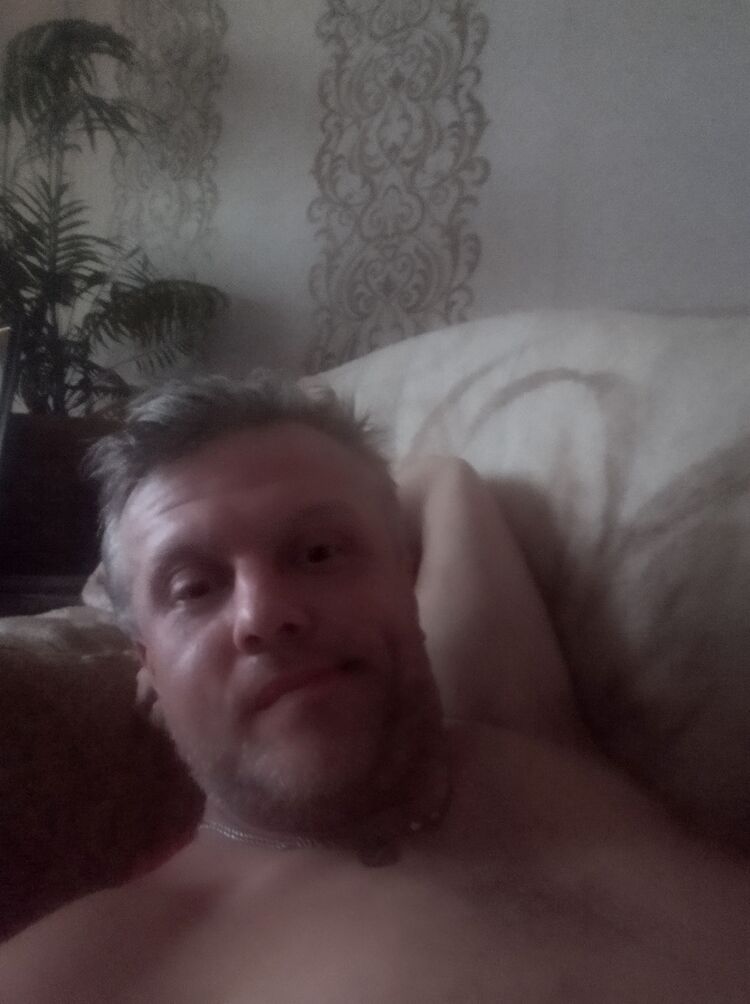  27529371  , 37 ,    