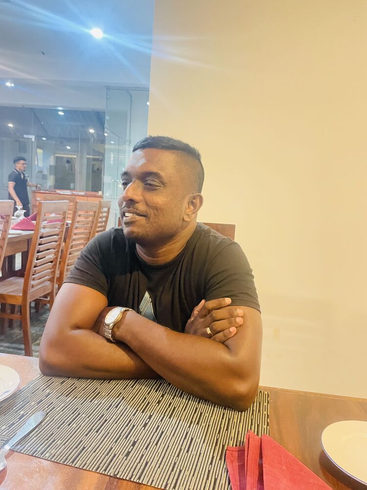  43620371  Ranawaka, 35 ,    