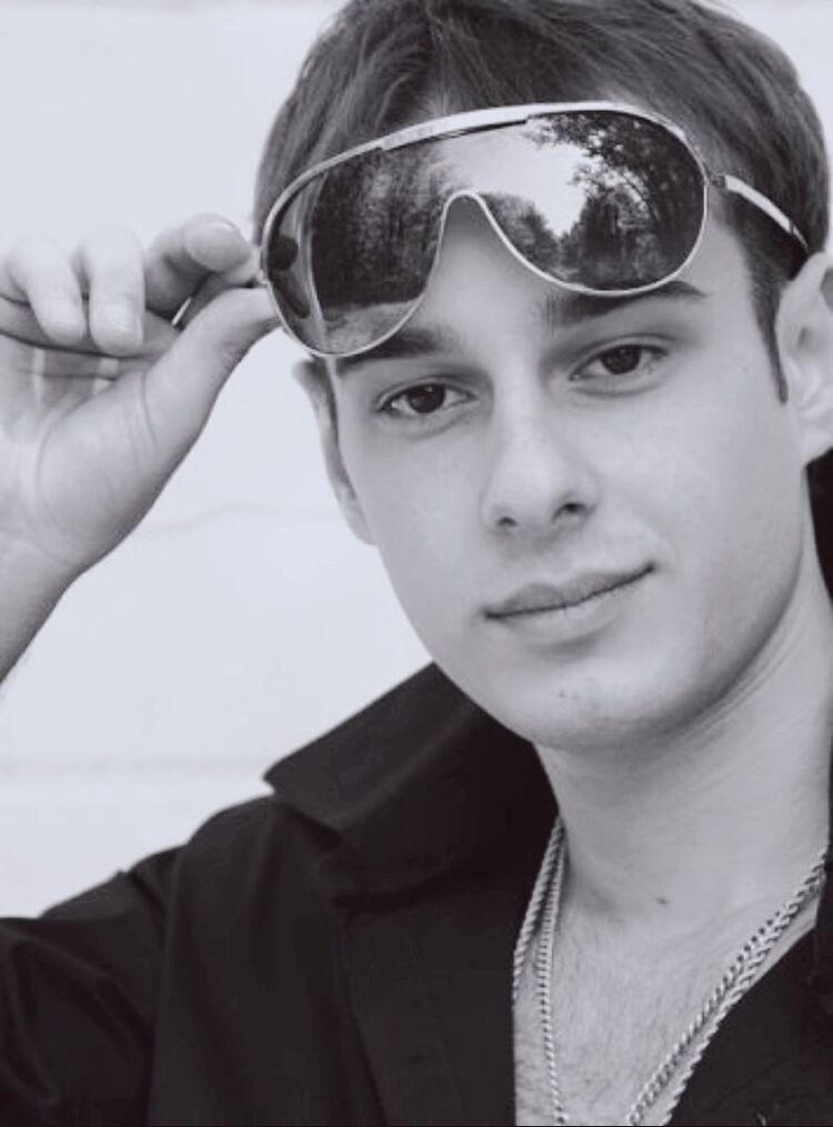 ���� 19423241 ������� �������, 33 ����, ���� ���������� � �����-����������