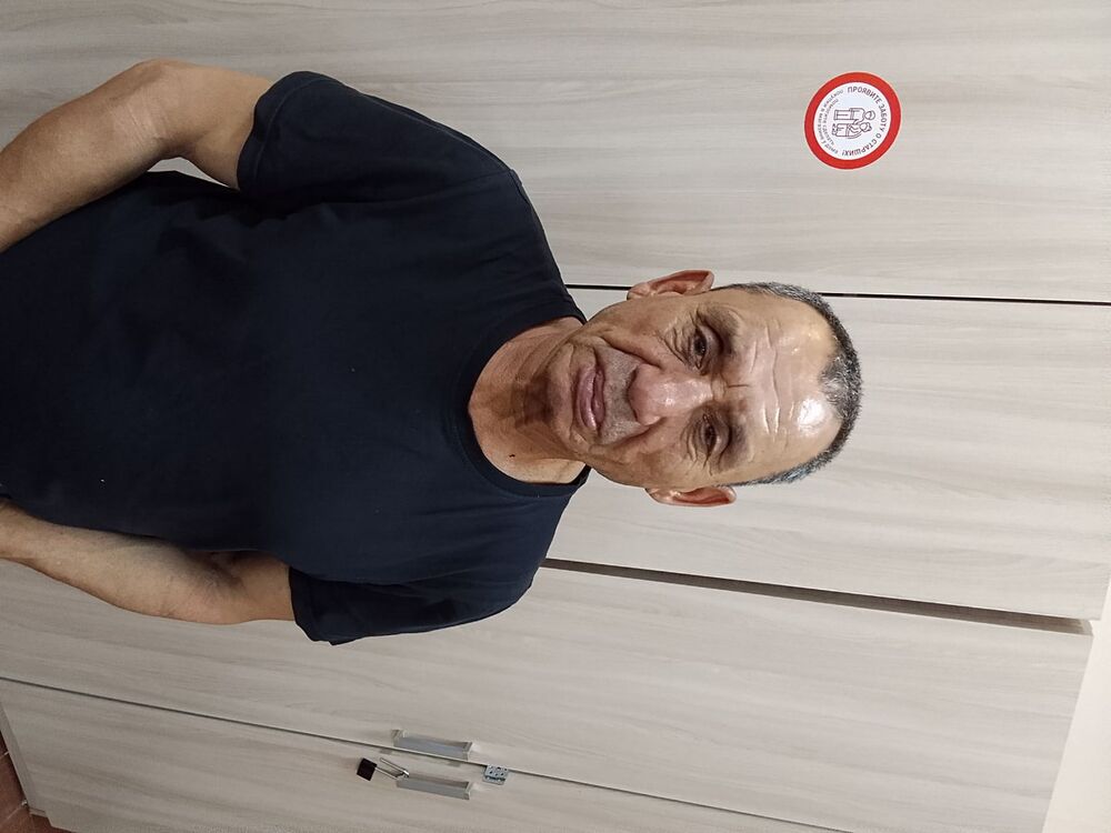  48643511  , 67 ,     