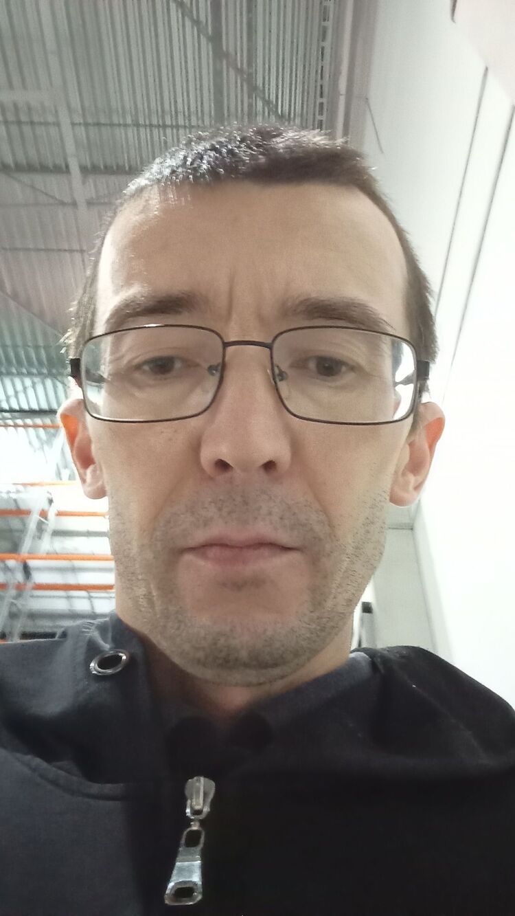  37714761  Alex, 41 ,    