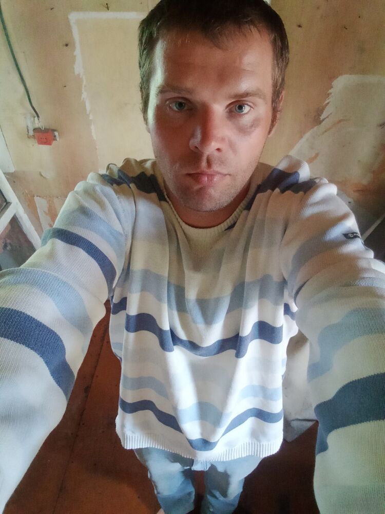  44283891  , 34 ,    