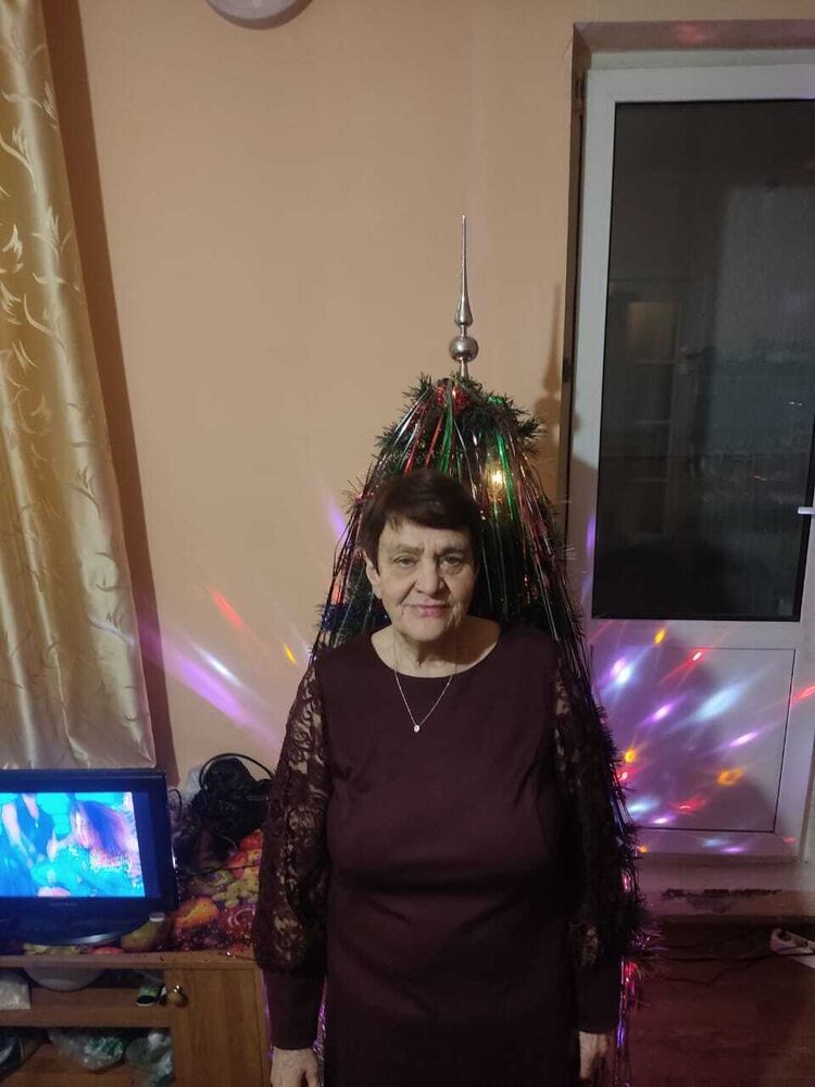  ,   , 70 ,   ,   