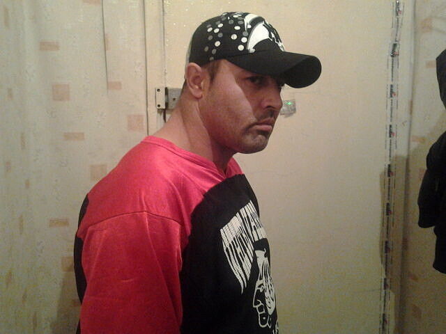  48683471  , 47 ,    