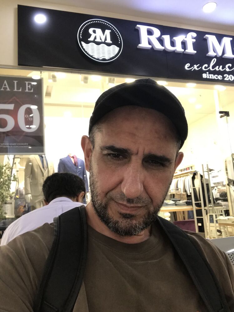 52503541  Salim, 38 ,    
