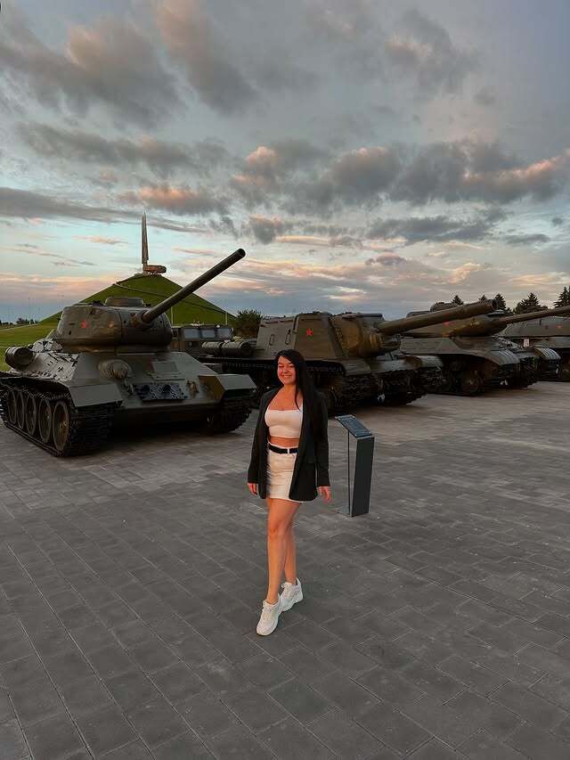  54346811  , 36 ,    -