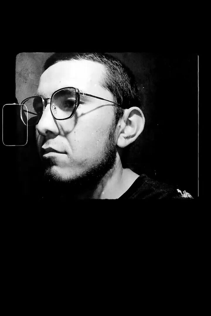  ,   Ilhom, 21 ,   ,   