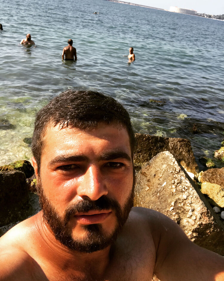  ,   Gevorg, 35 ,   ,   , c , 