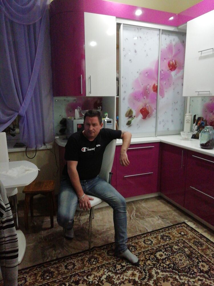  15038351  Igir, 48 ,    