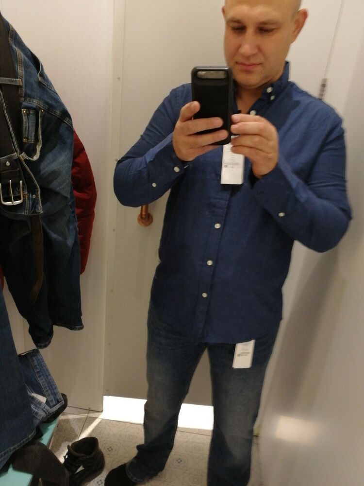  18316321  , 44 ,    