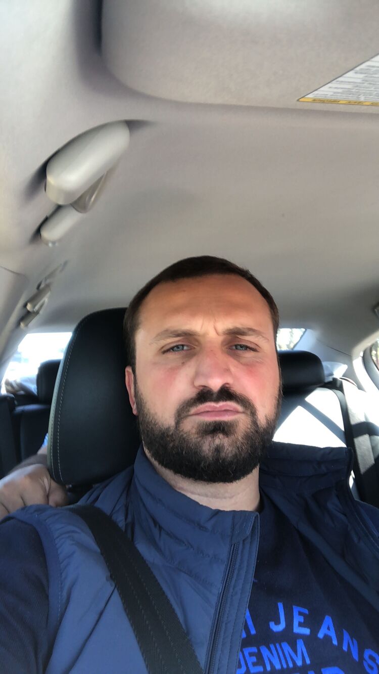  31976371  , 35 ,    