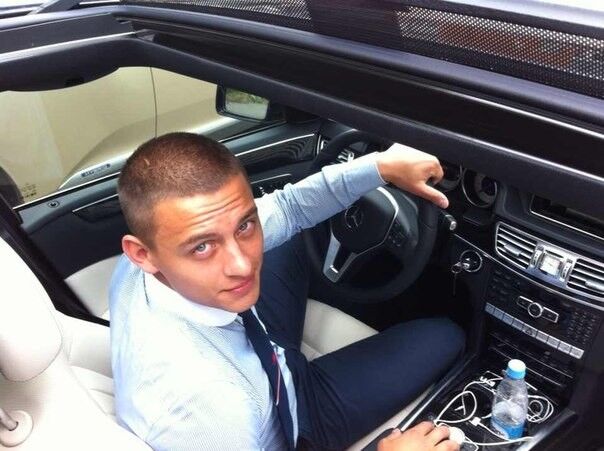  5634391  Leonid, 34 ,    