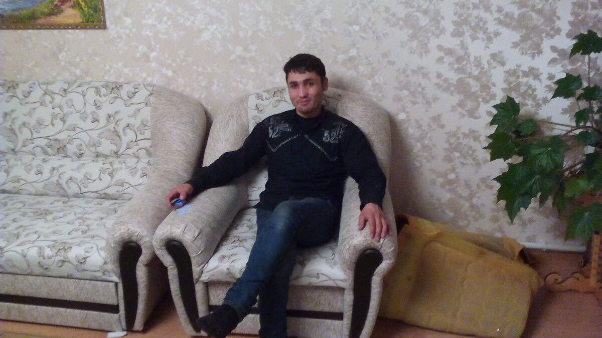  7806211  MUROD, 32 ,    