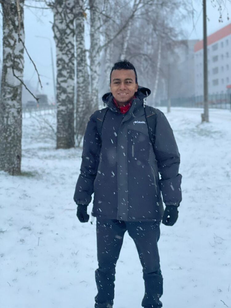  24388011  Zeyad, 29 ,    