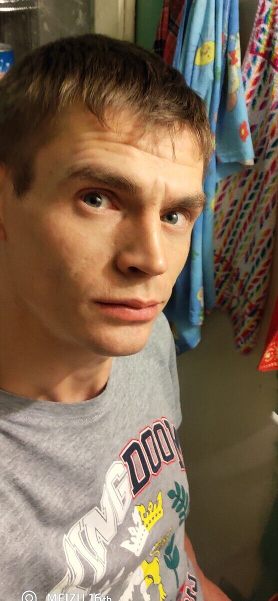  -,   Pavel, 36 ,   ,   , c 