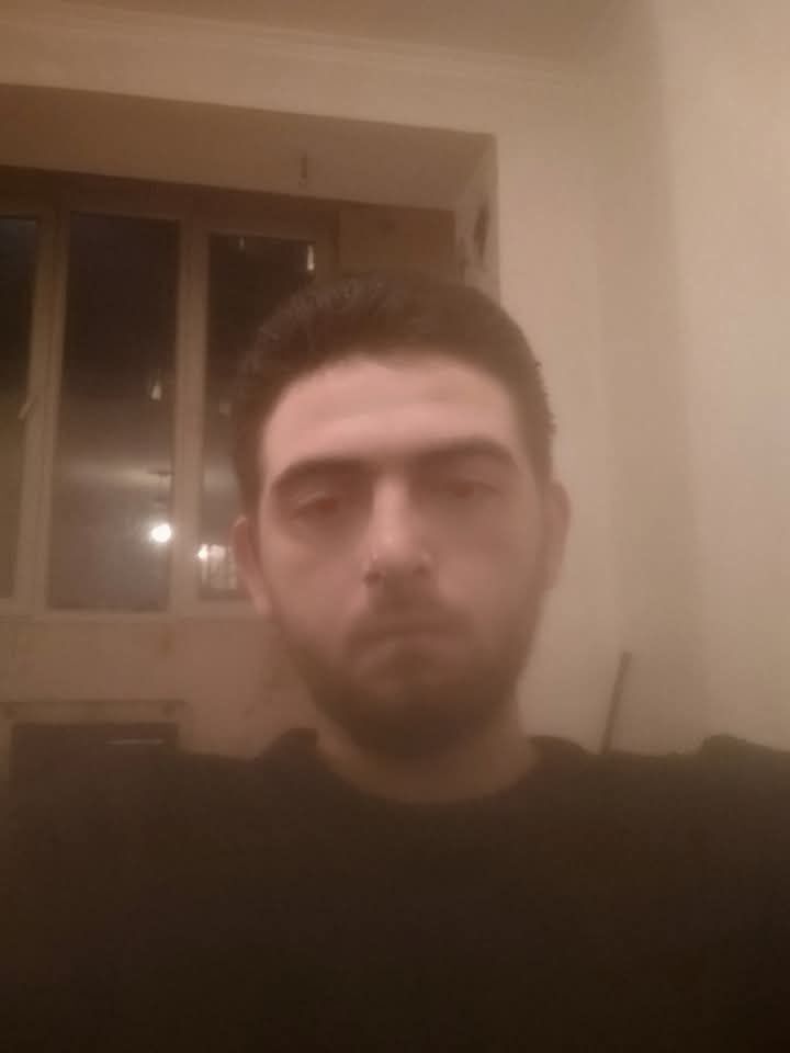  48571901  Giorgi, 29 ,    