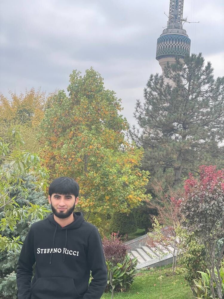  --,   Azizbek, 23 ,   ,   