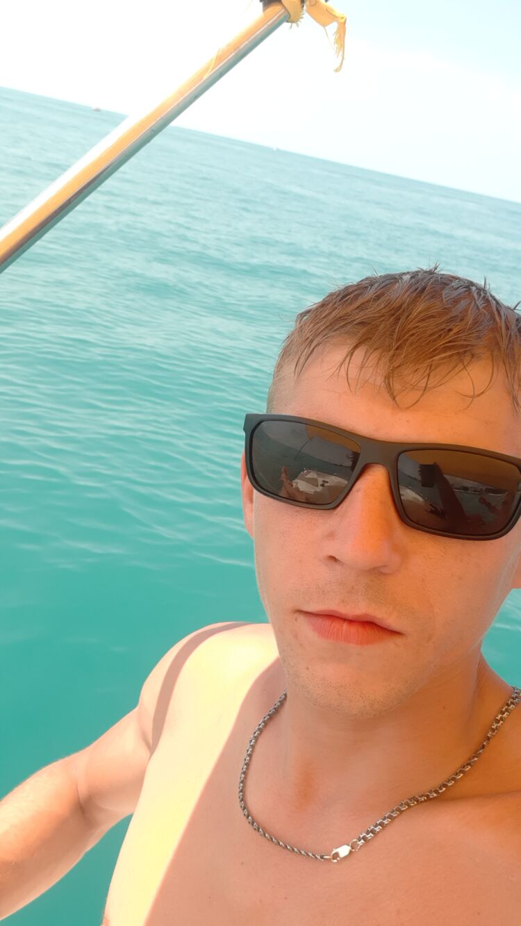  ,   Ivan, 33 ,   ,   , c 