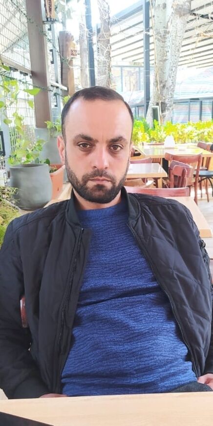 33345571  Saqo, 41 ,    