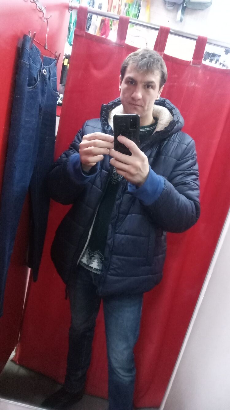  42156281  , 34 ,    