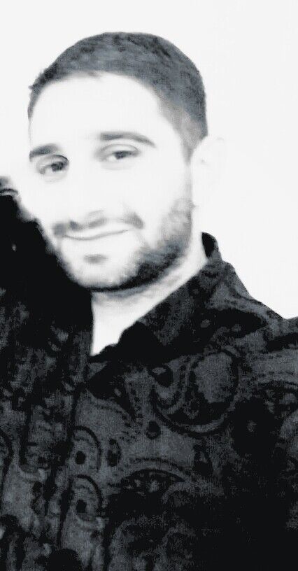  ,   Artur, 40 ,   ,   , c 