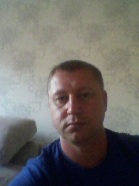  ,   Igor, 41 ,  