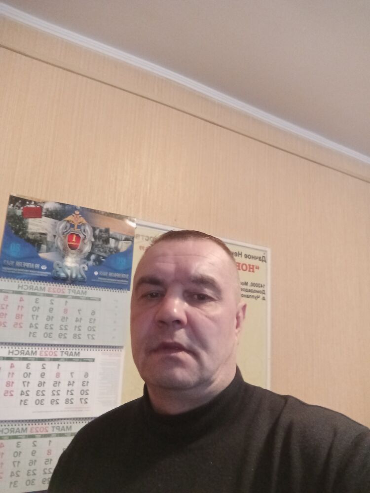  33142551  , 46 ,    