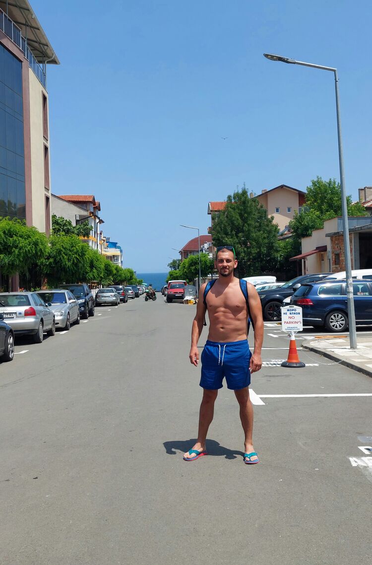  ,   Stoil, 33 ,   ,   