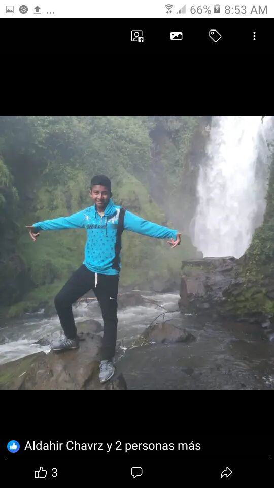  Quito,   Jeampiere Fi, 19 ,   ,   