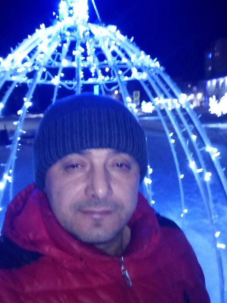  ,   Edik, 42 ,   