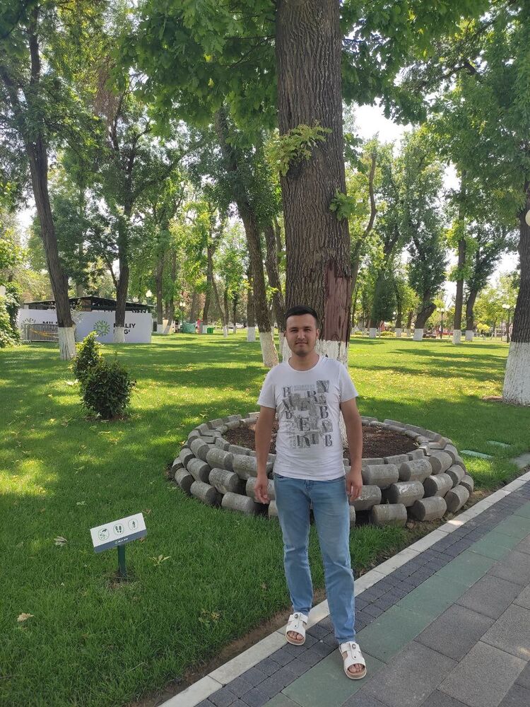  46742781  Azizbek, 27 ,    