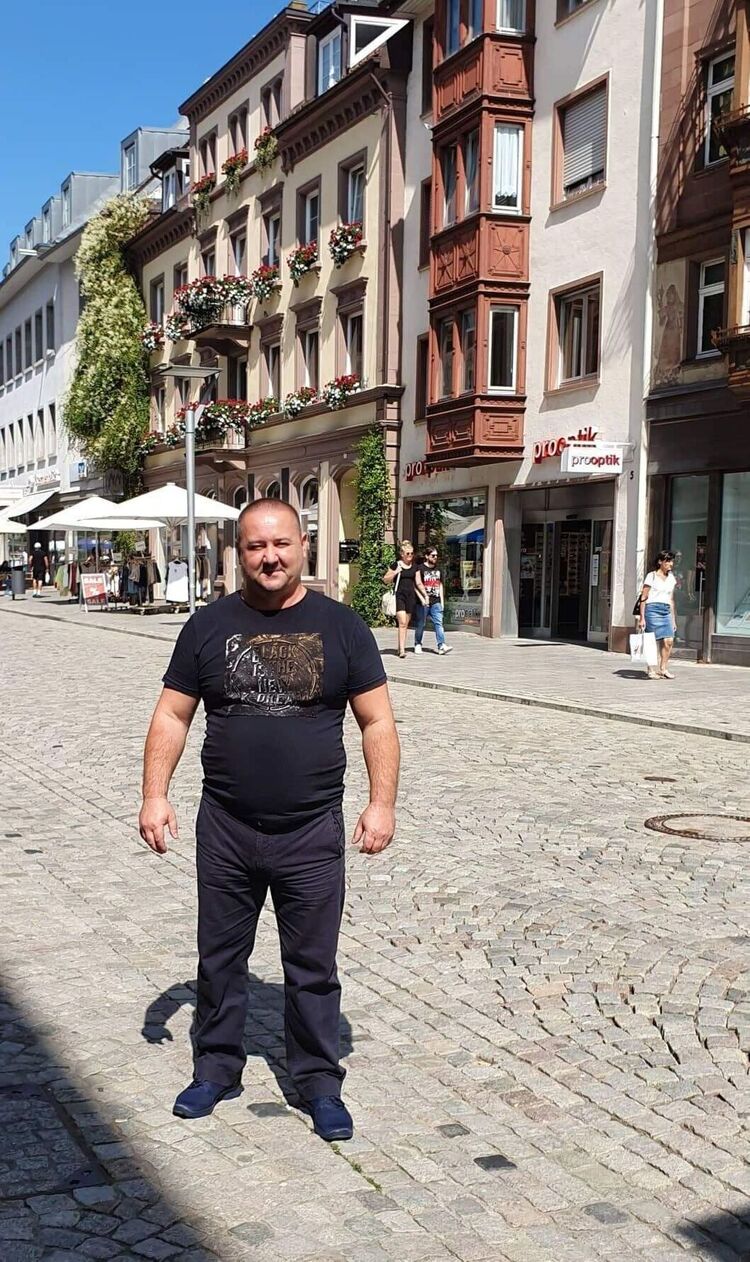  36548881  , 58 ,    