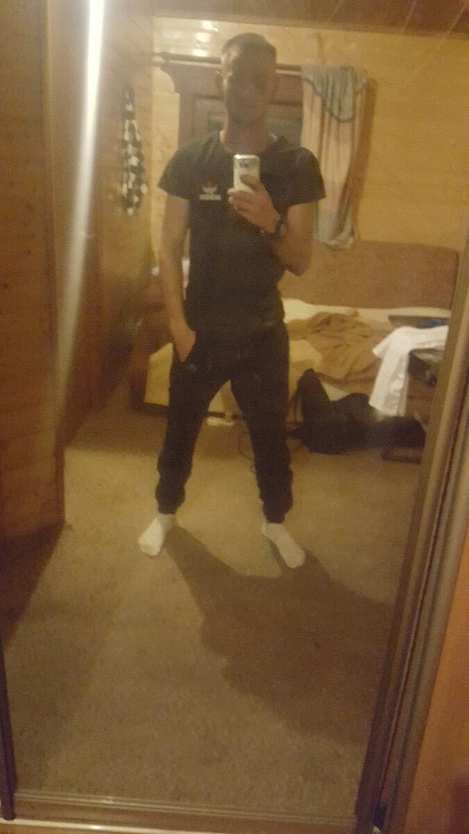  ,   Lui, 30 ,   ,   , c 