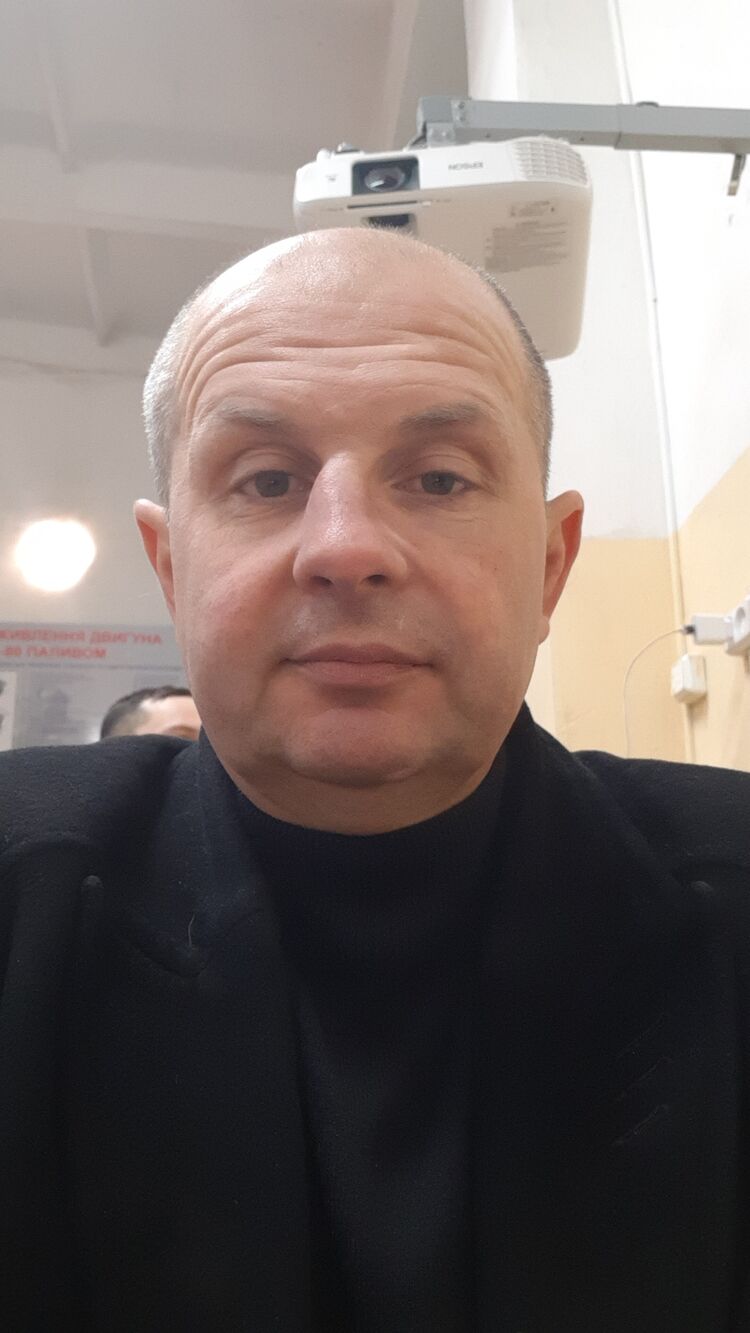  ,   Aleksander, 43 ,   ,   