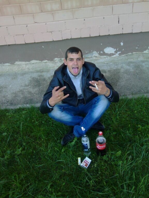  9874631  , 36 ,    