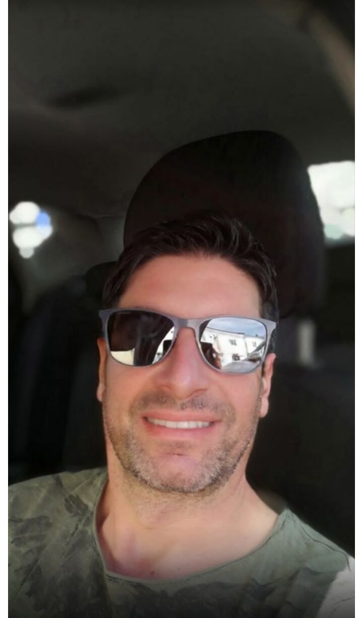  54535621  Memoli, 40 ,    