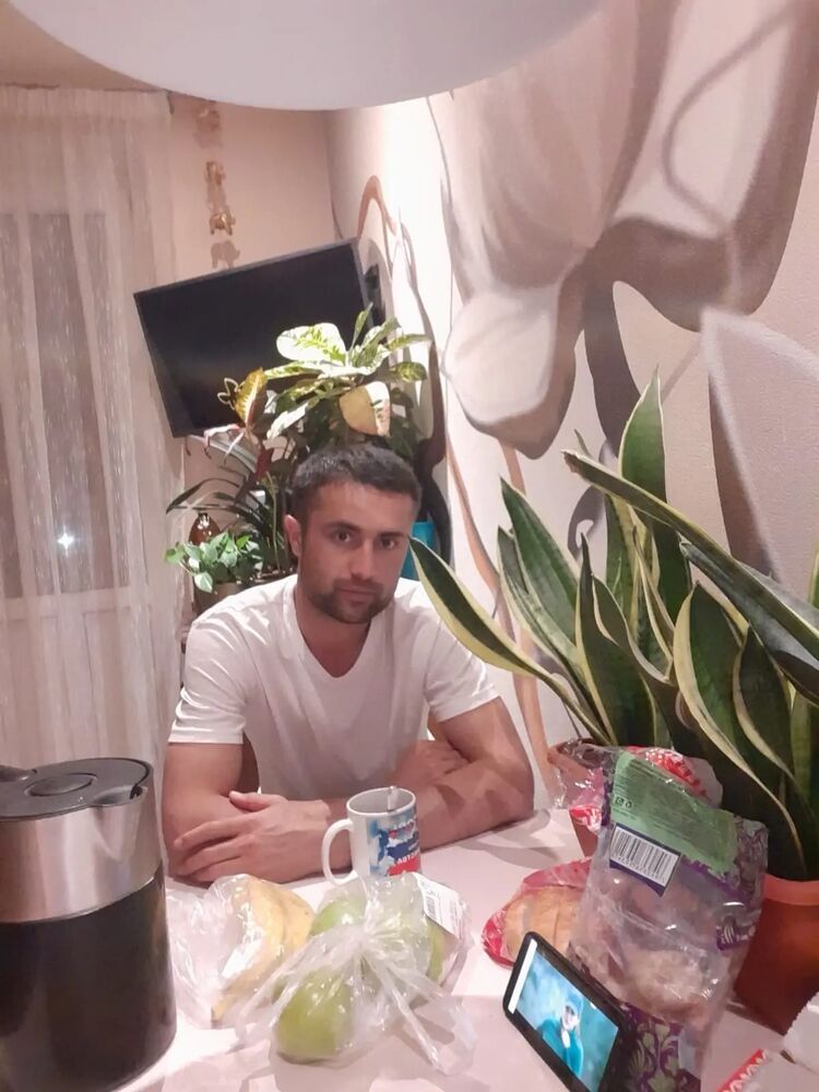 ���� 43525881 ������� ����, 37 ���, ���� ���������� � ������