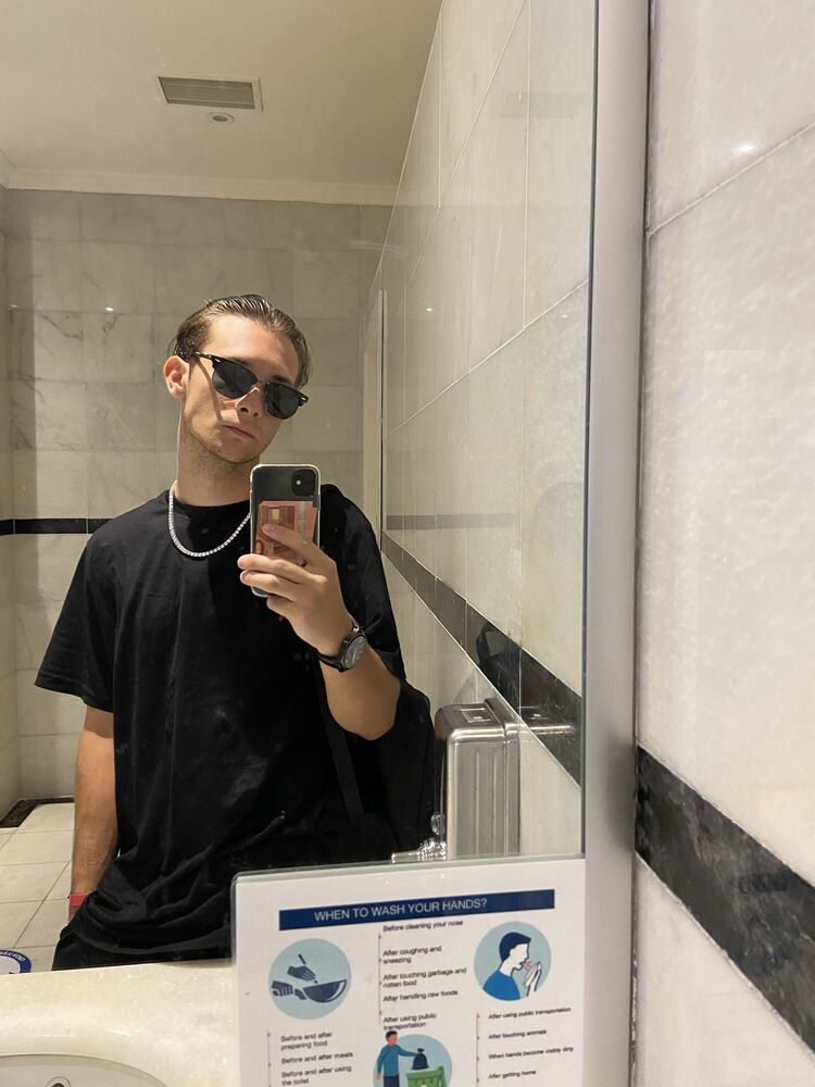  42657211  , 20 ,     