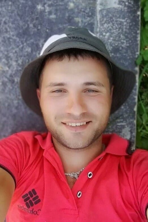  39168891  , 33 ,    