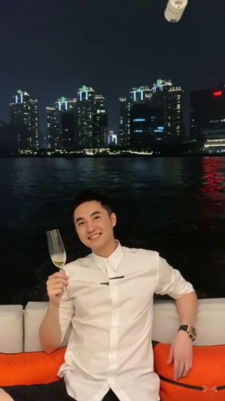  ,   , 29 ,   