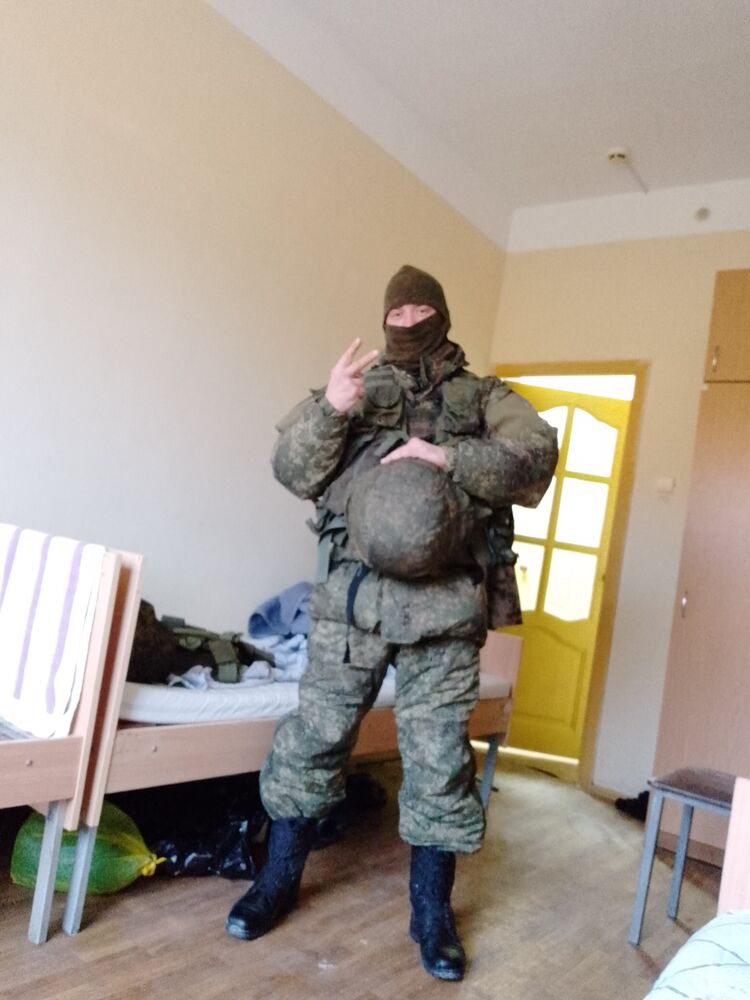  30437091  , 34 ,    