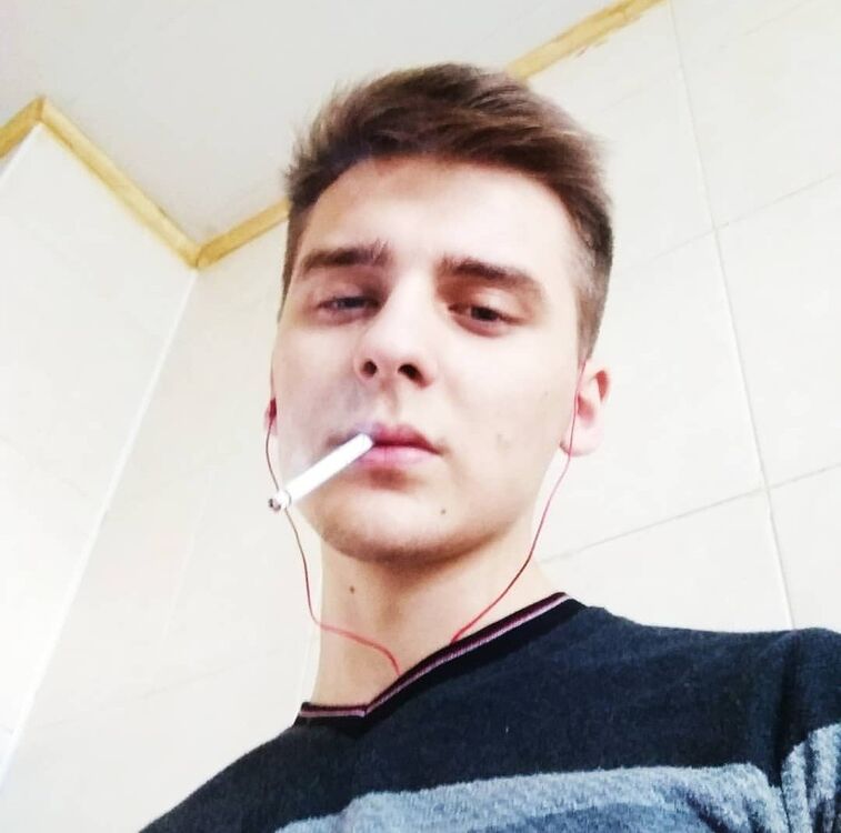  17055981  , 24 ,     