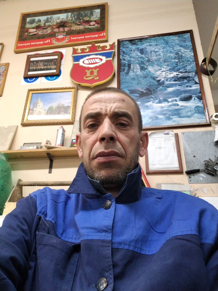  53738691  , 45 ,    
