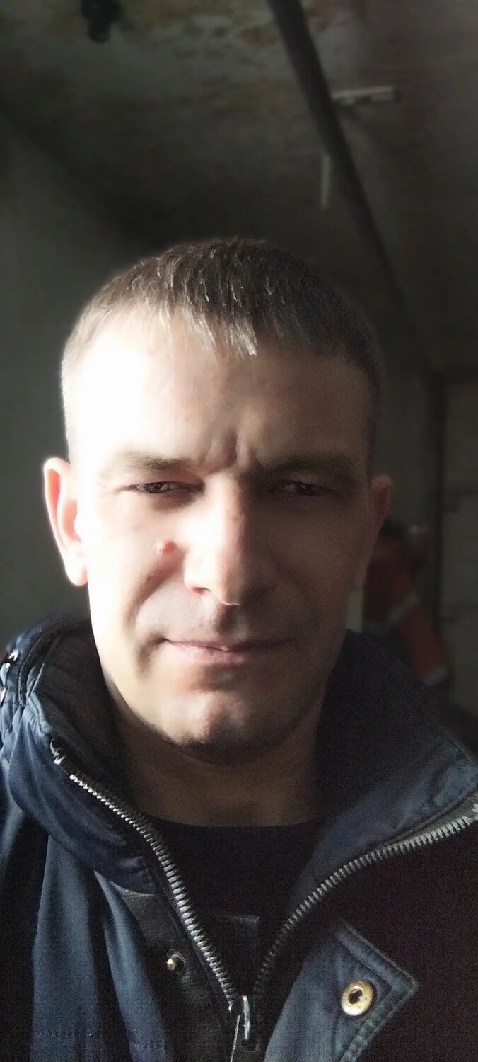  52365291  Nik, 41 ,    